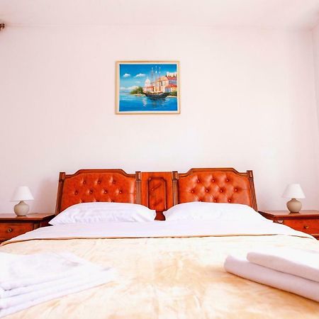 Family Silver Appartement Šibenik Buitenkant foto